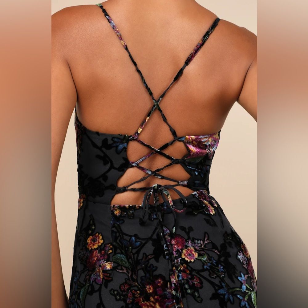 Lulus Moody Allure Black Floral Velvet Burnout Lace-Up Midi Dress - Picture 4 of 7
